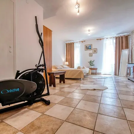 Heart Of Town Apartament *