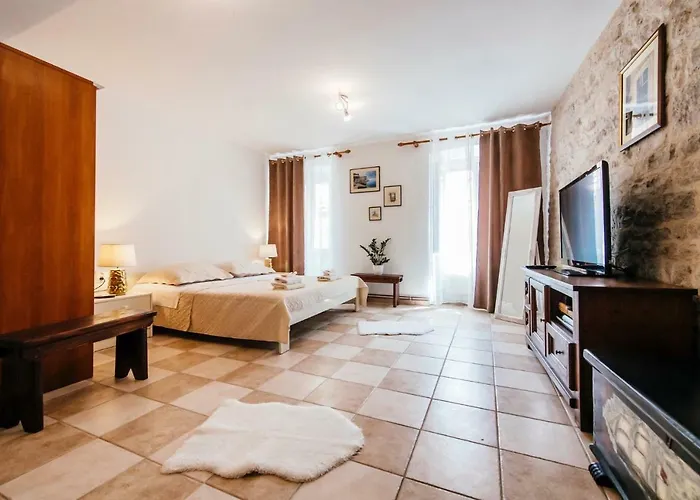 Heart Of Town 公寓 扎达尔