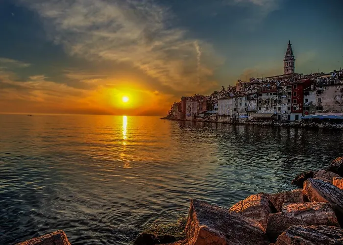 Heart Of Town 扎达尔